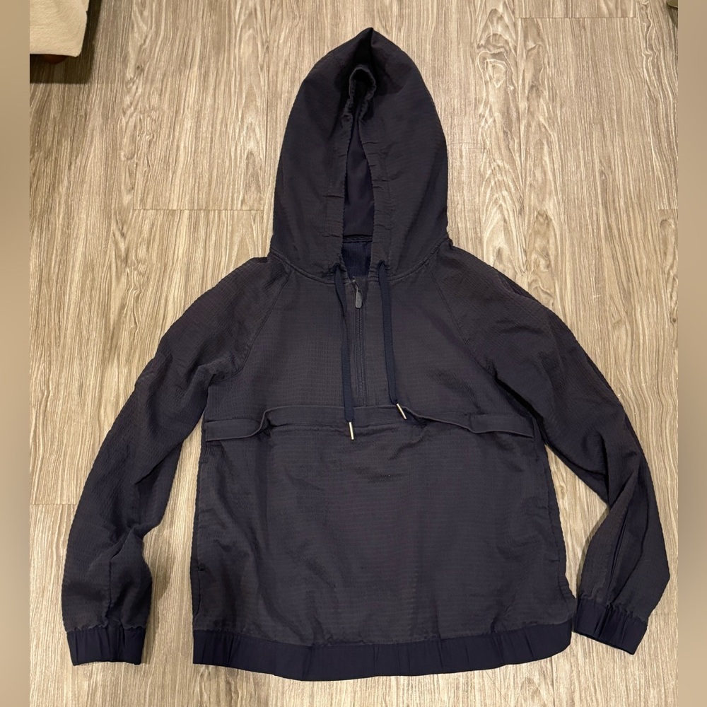 Lululemon lightweight pullover, half zip with hoodie